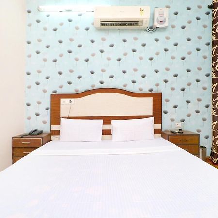 Spot On 43045 Hotel Vivek Plaza Shāhpur Εξωτερικό φωτογραφία