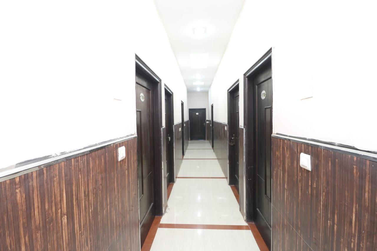 Spot On 43045 Hotel Vivek Plaza Shāhpur Εξωτερικό φωτογραφία