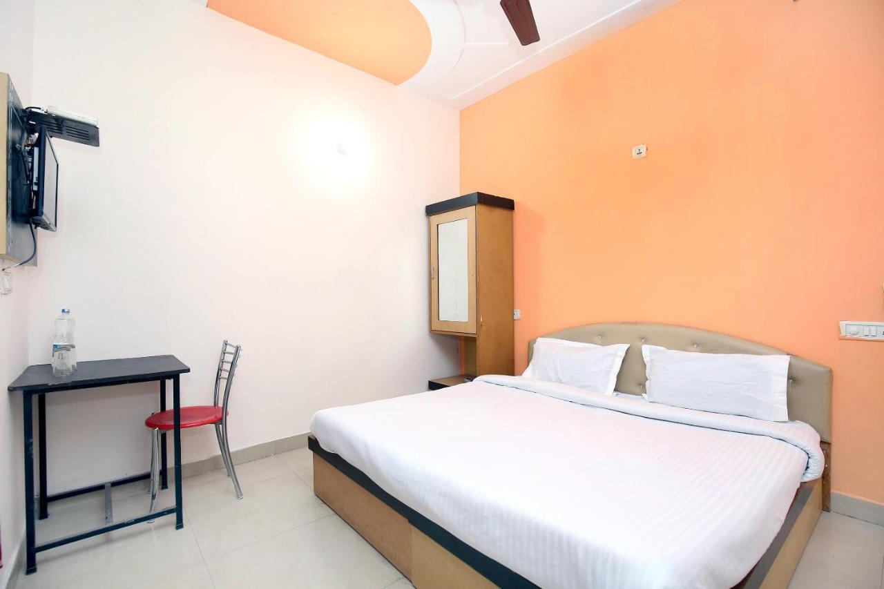 Spot On 43045 Hotel Vivek Plaza Shāhpur Εξωτερικό φωτογραφία